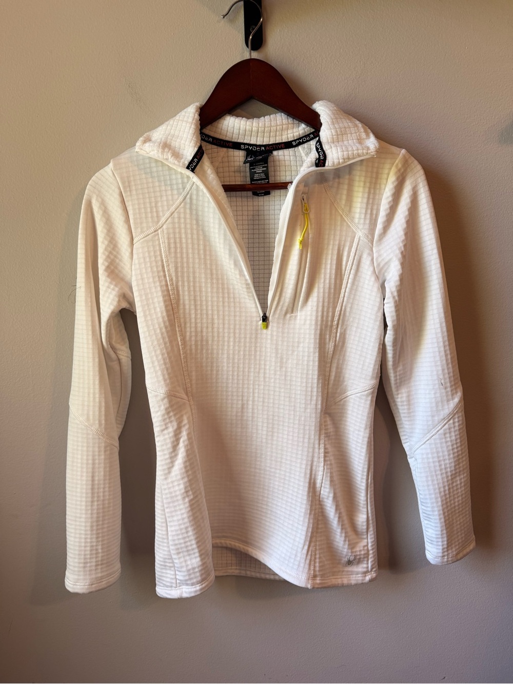 Spyder Women’s White Quarter-Zip Thermal Top with Yellow Zip Pull